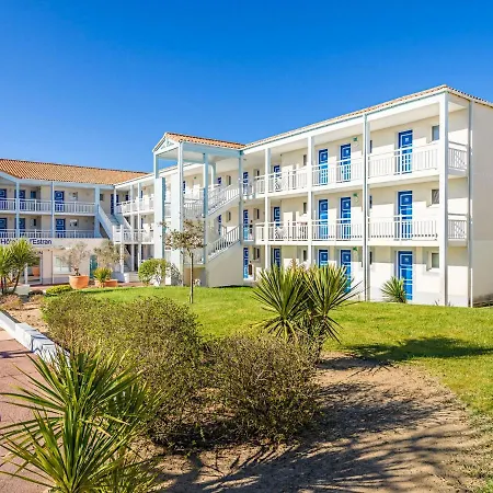 Apartment In France Near Scenic Coast Διαμέρισμα *