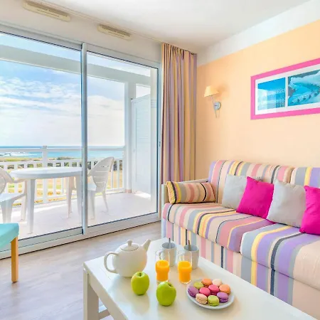 Vibrant With Wonderful Sea View