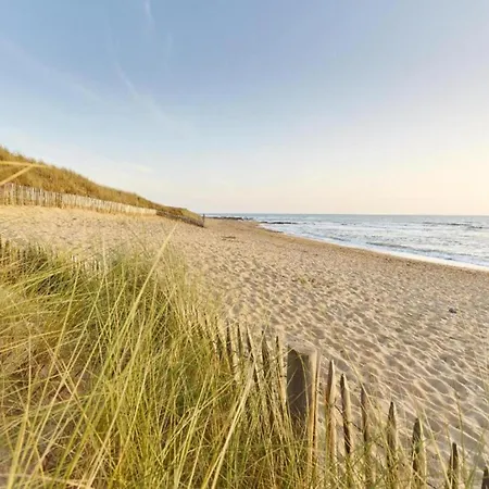 Apartment In France Near Scenic Coast Daire *
