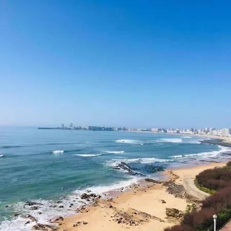 Vibrant With Wonderful Sea View Апартаменты
